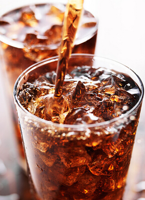 碳酸饮料有哪些？常见的有可乐、雪碧、汽水